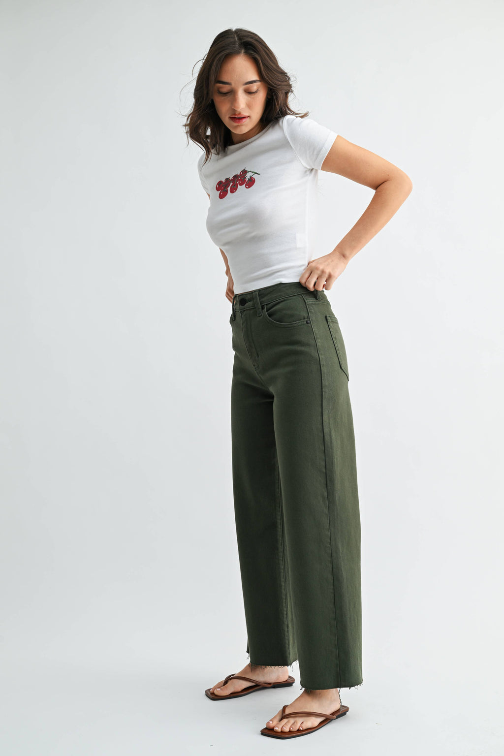 The Olive Theory Wide Leg Jean