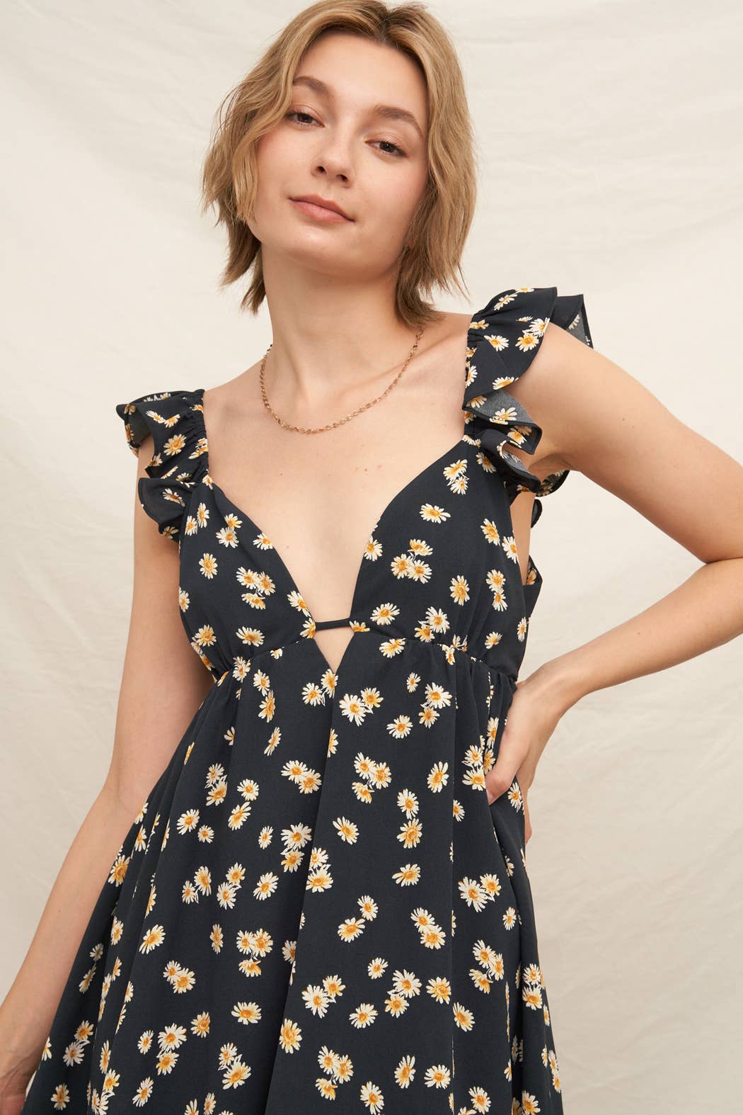 Daisy Print Flutter Sleeve Open Back Mini Dress