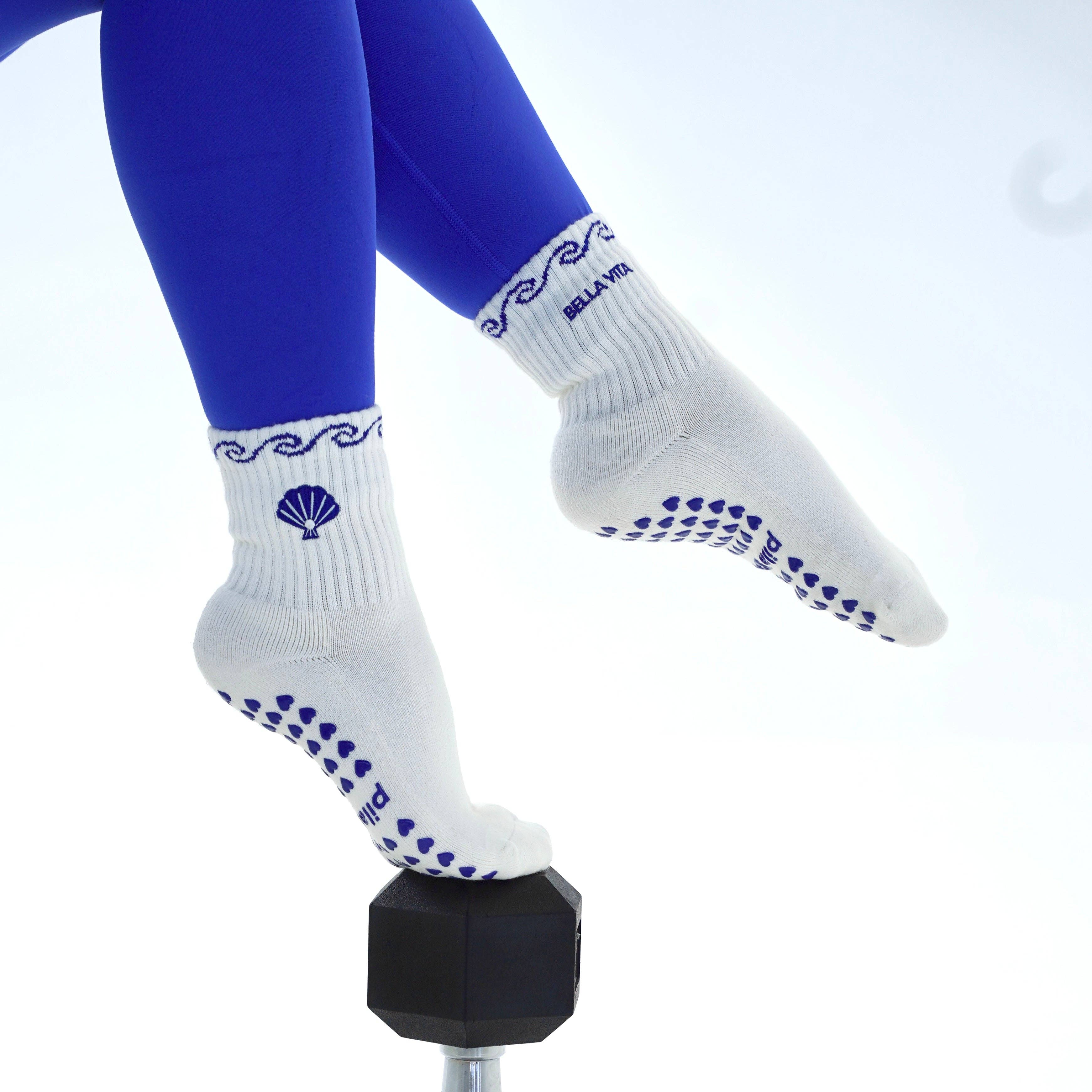 Sea Shell Grip Socks